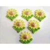 boutiqued en ligne La Boutique D’Isacrea LOT 6 APPLIQUES EN BOIS : Motif Marguerite Jaune/verte 30*29mm 5